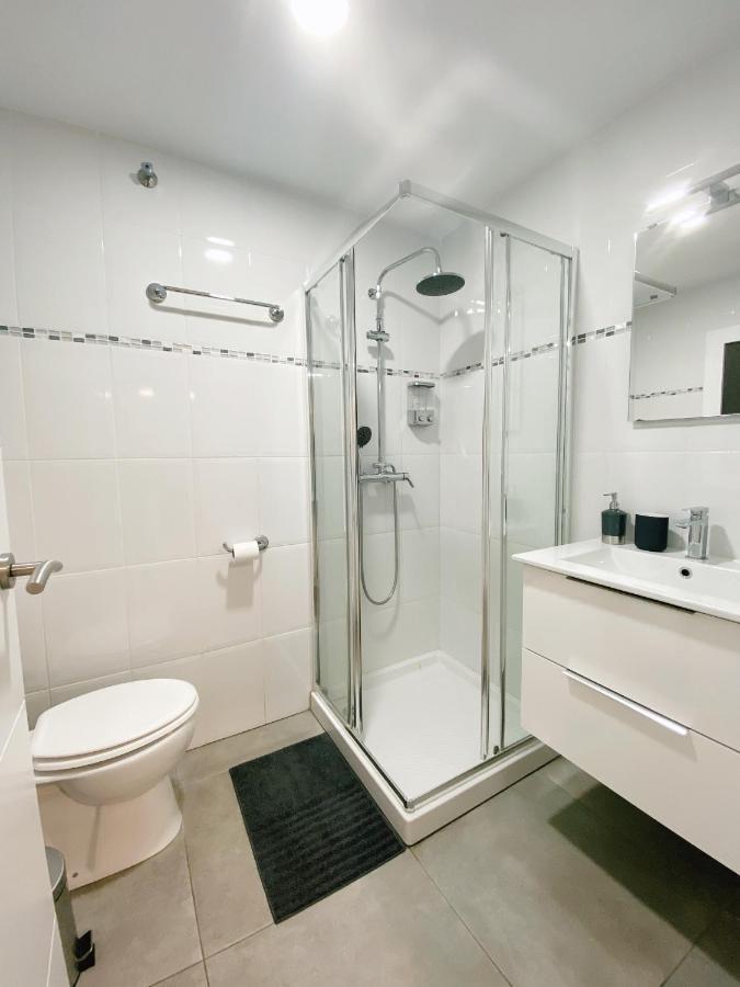 Gmc Turistics - Great Apartment For Groups & Families Malaga Luaran gambar