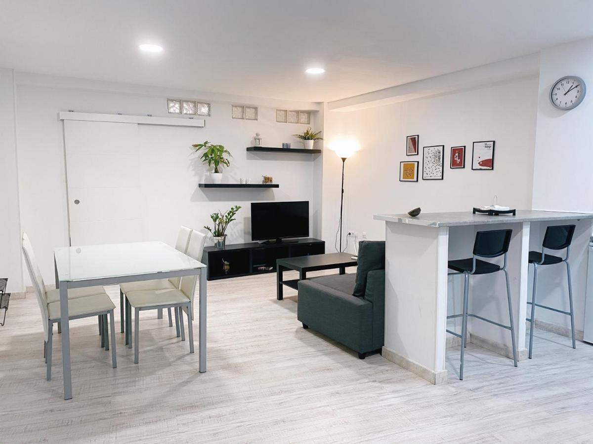 Gmc Turistics - Great Apartment For Groups & Families Malaga Luaran gambar