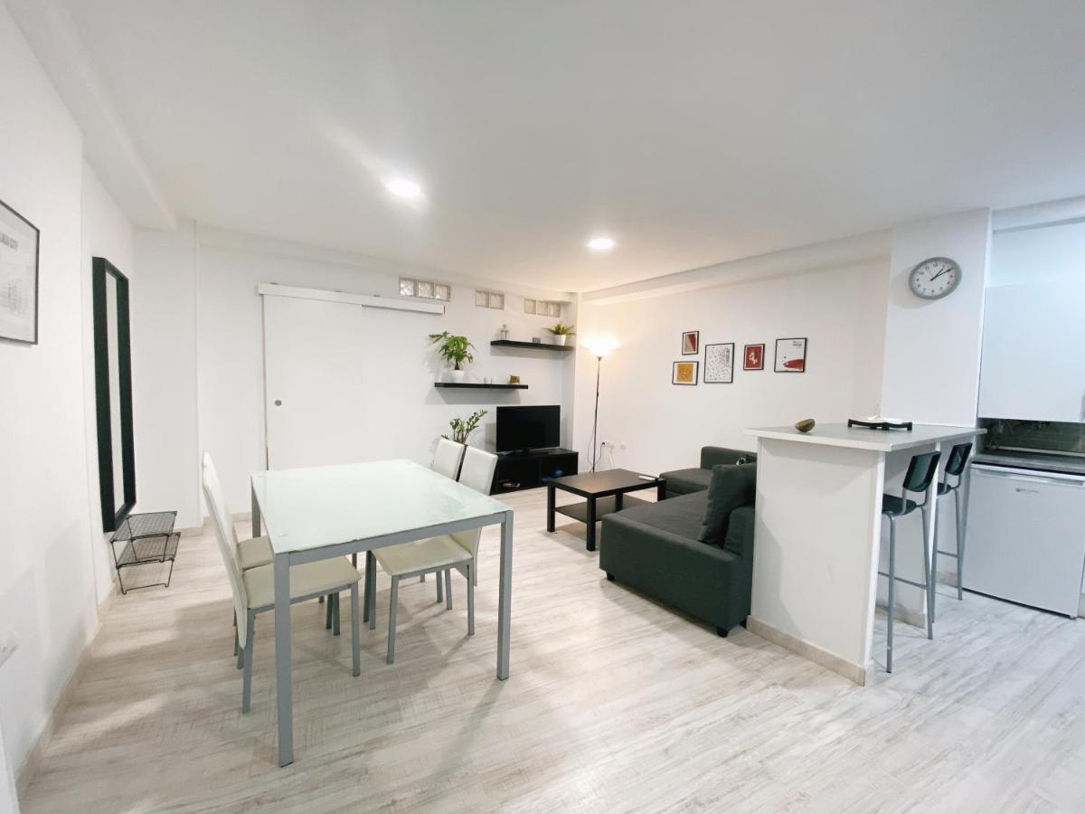 Gmc Turistics - Great Apartment For Groups & Families Malaga Luaran gambar